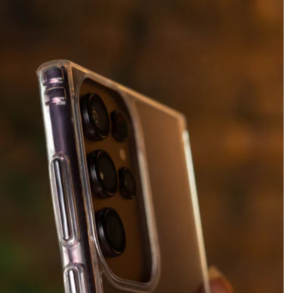 Coque Belkin SheerForce MagSafe – Protection Premium et Design Transparent