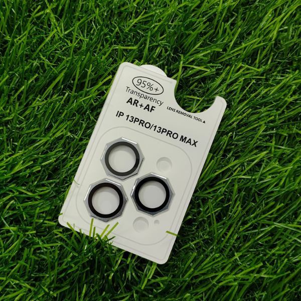 Protection caméra Alien pour IPhone – Protection élégante et design avant gardiste