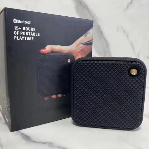 Enceinte Bluetooth Portable – Résistante à l’Eau IP67, Autonomie 15+ Heures
