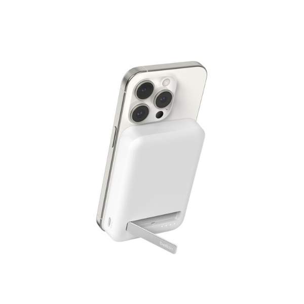 BoostCharge Pro Belkin Magnetic Power Bank with Qi2 8K – Batterie Externe Magnétique Qi2 8000 mAh avec Charge Sans Fil 15W