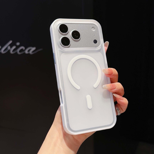 Coque Luxury Matte Magnetic Compatible MagSafe pour iPhone 17 Pro /17 Pro Max – Fine, Élégante et Anti-Traces