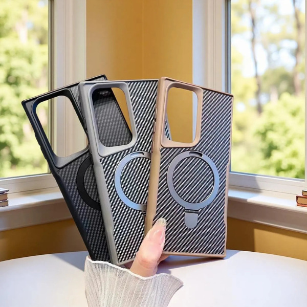 Coque Magnétique Armure en Fibre de Carbone avec Support Métallique – Compatible Samsung Galaxy