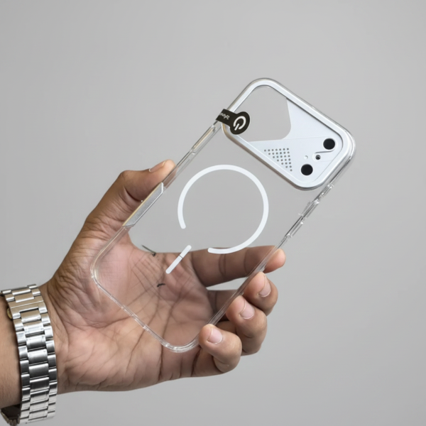 Coque TADMALL pour iPhone 17 Pro & 17 Pro Max HD Transparente Anti-Jaunissement MagSafe avec Protection Caméra Métal