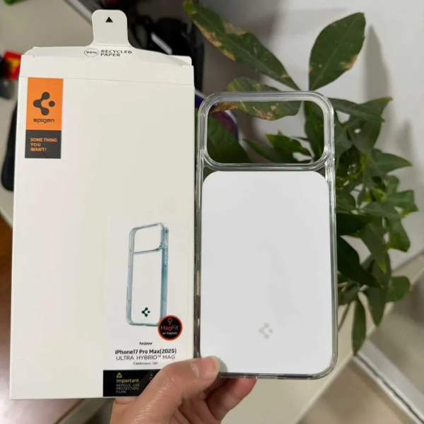 Coque Spigen Ultra Hybrid avec MagSafe pour iPhone 17 Pro Max – Protection Antichoc & Design Premium