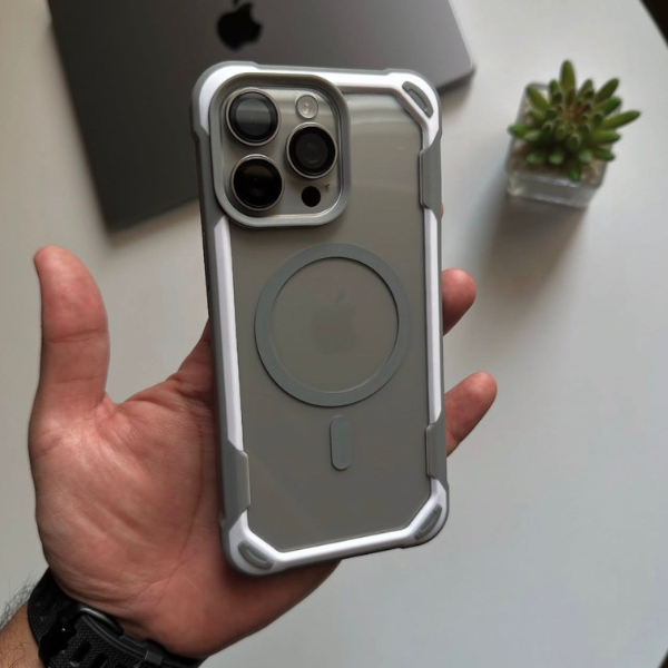 Coque Transparente de Luxe avec Recharge Sans Fil Magnétique pour iPhone – Protection Premium & Alignement MagSafe