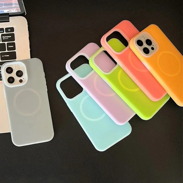 Coque Elly  Silicone Liquide Avec Magsafe – Protection Premium Douce & Antichoc pour iPhone